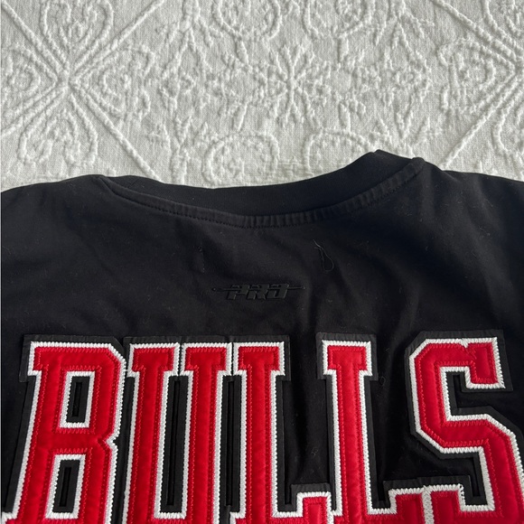 Chicago Bulls Black T-Shirt - Picture 3 of 4